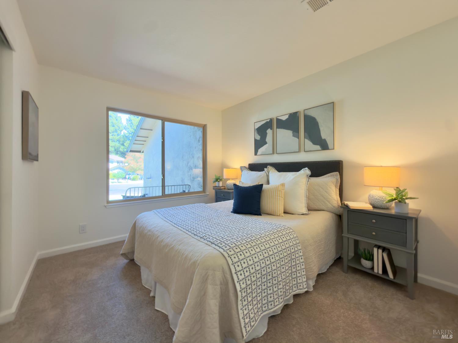 3436 Meadowbrook Court Napa CA 94558
