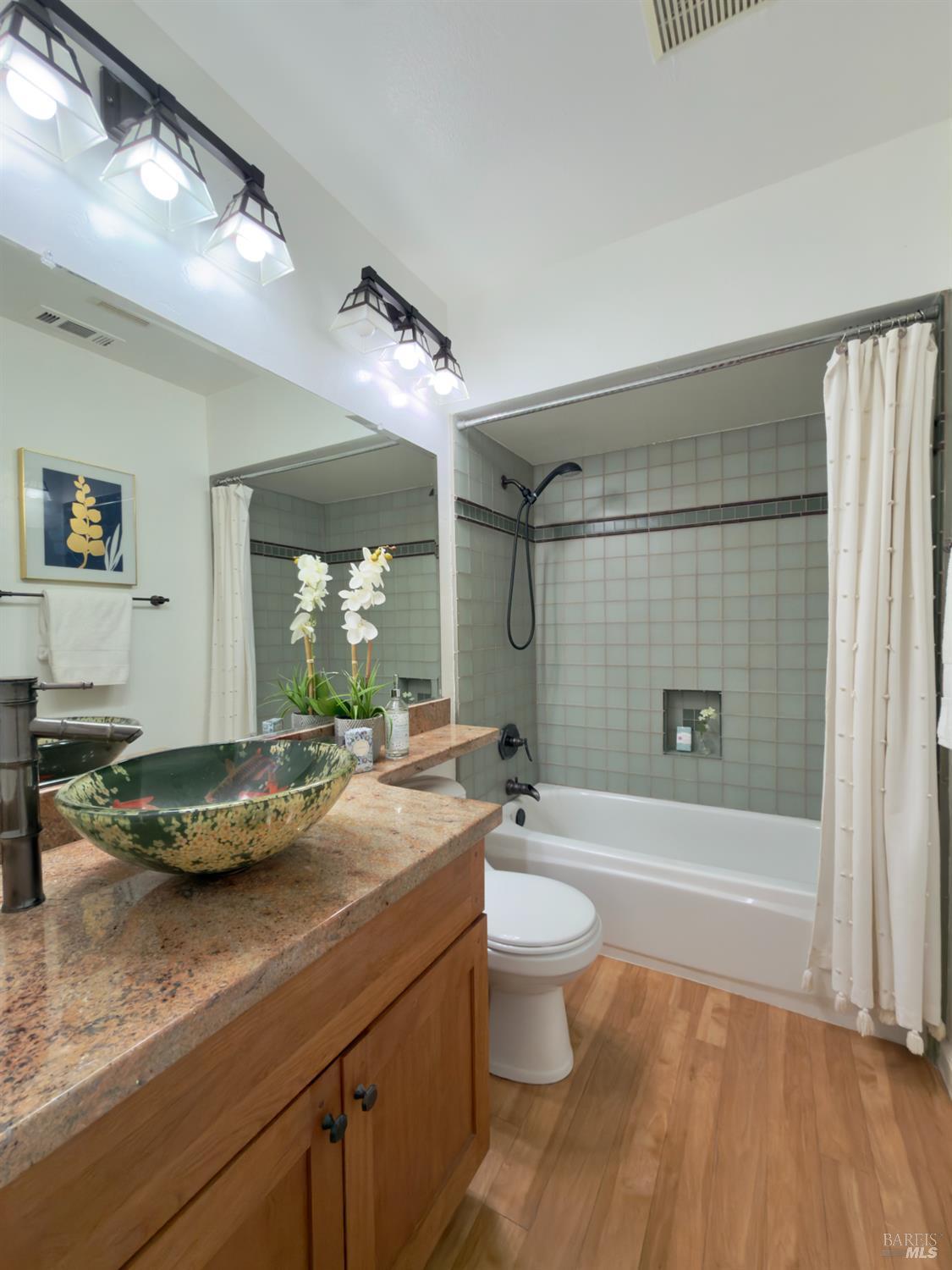 3436 Meadowbrook Court Napa CA 94558