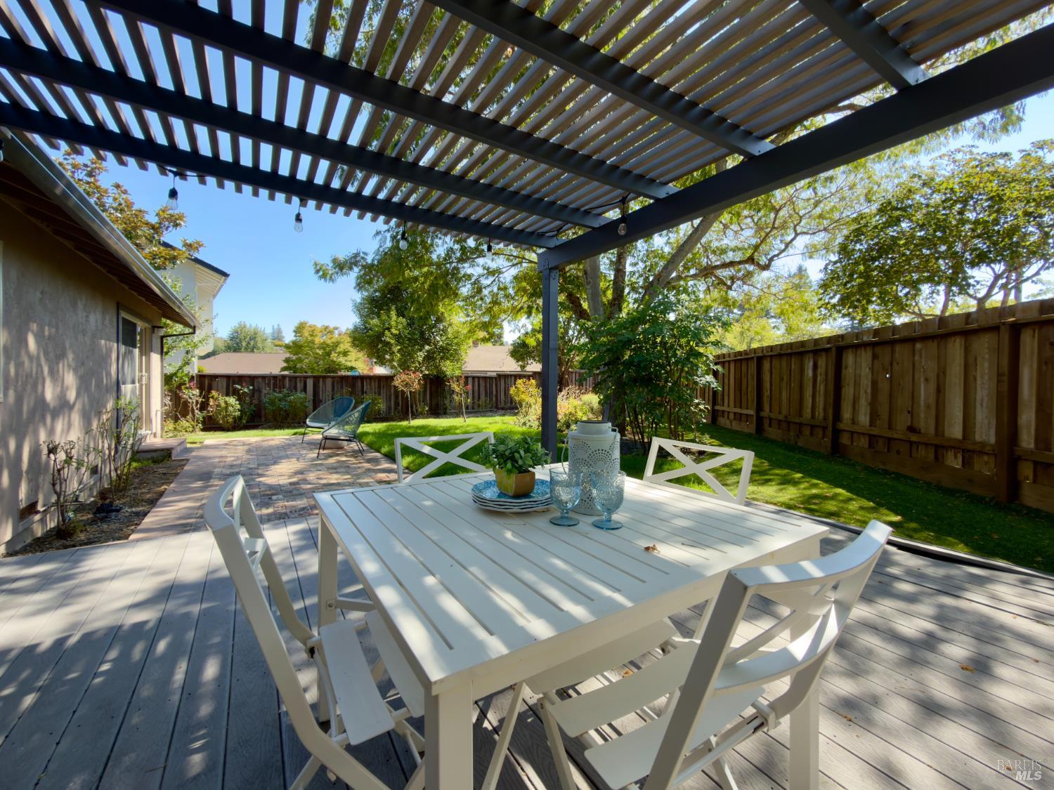 3436 Meadowbrook Court Napa CA 94558
