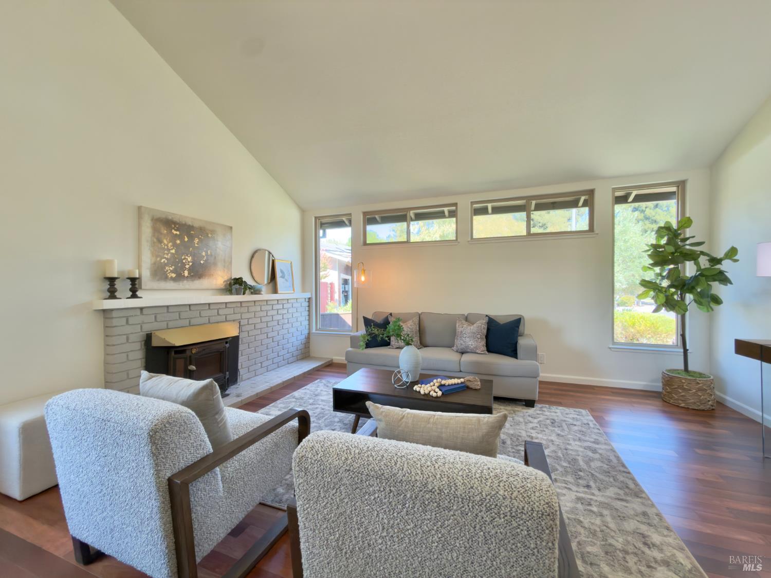 3436 Meadowbrook Court Napa CA 94558