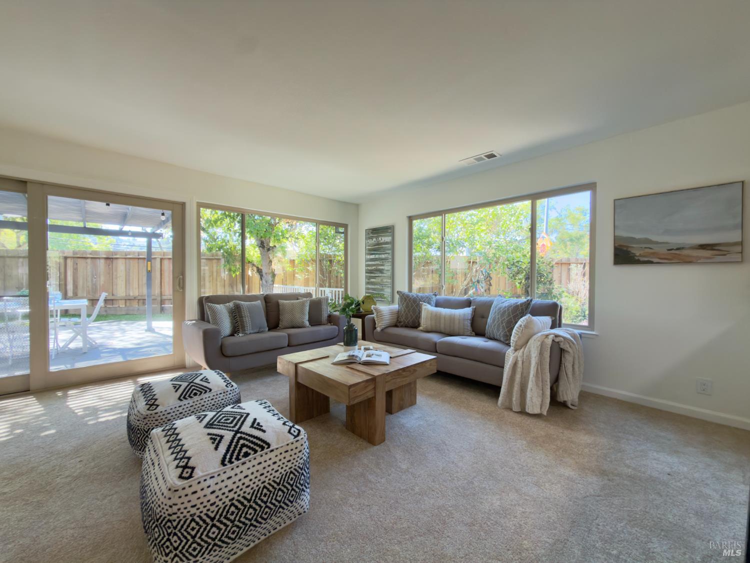 3436 Meadowbrook Court Napa CA 94558