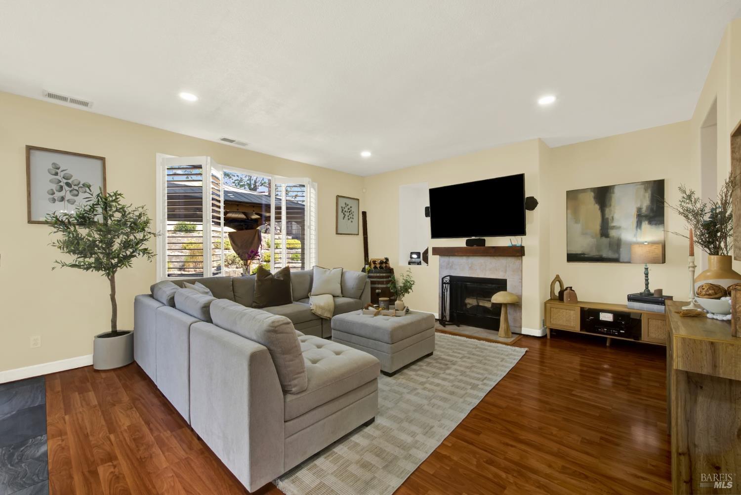 1222 Shoreline Circle Fairfield CA 94533