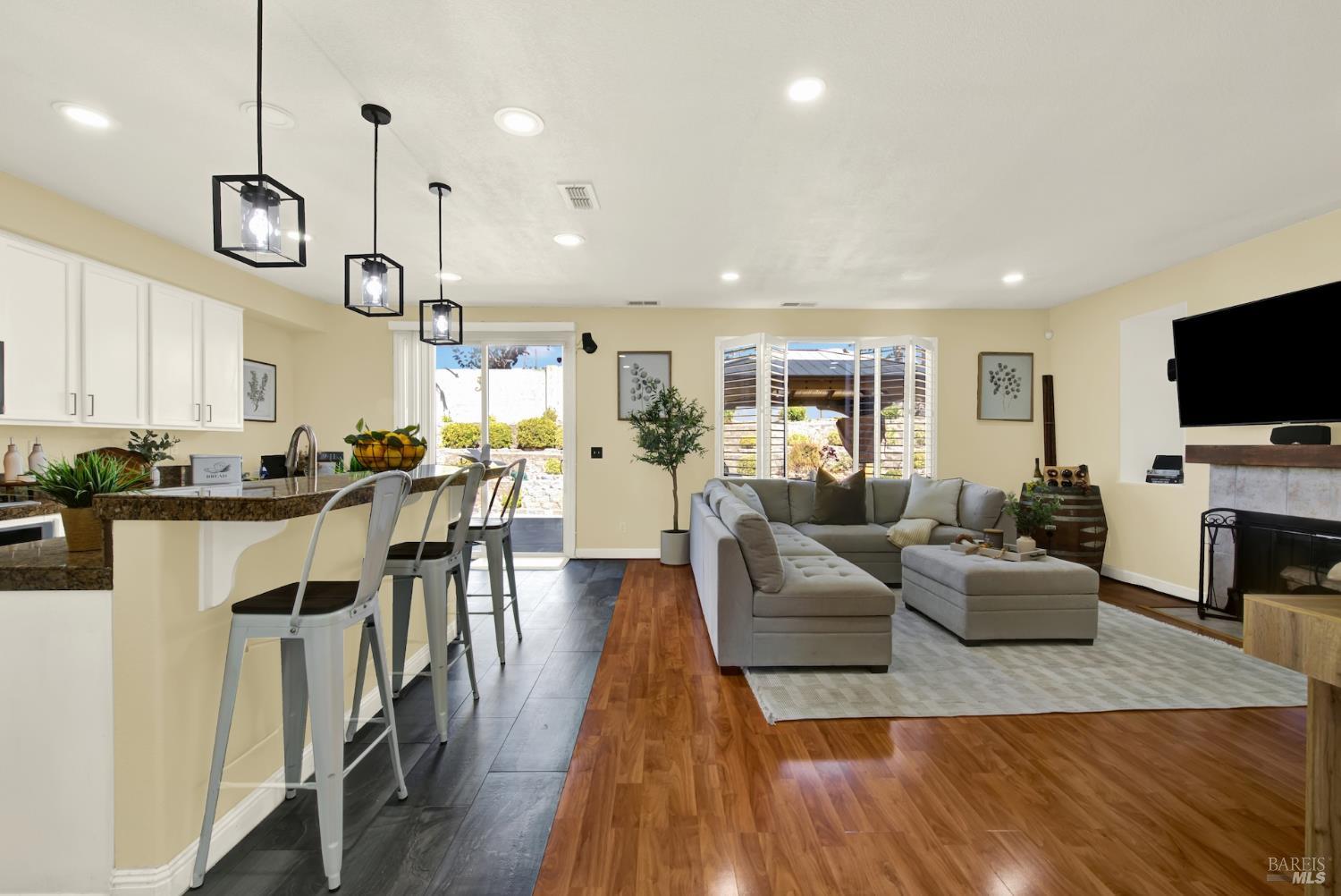 1222 Shoreline Circle Fairfield CA 94533