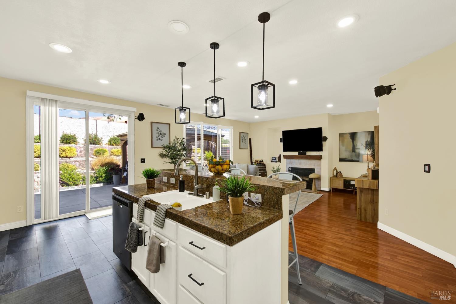 1222 Shoreline Circle Fairfield CA 94533