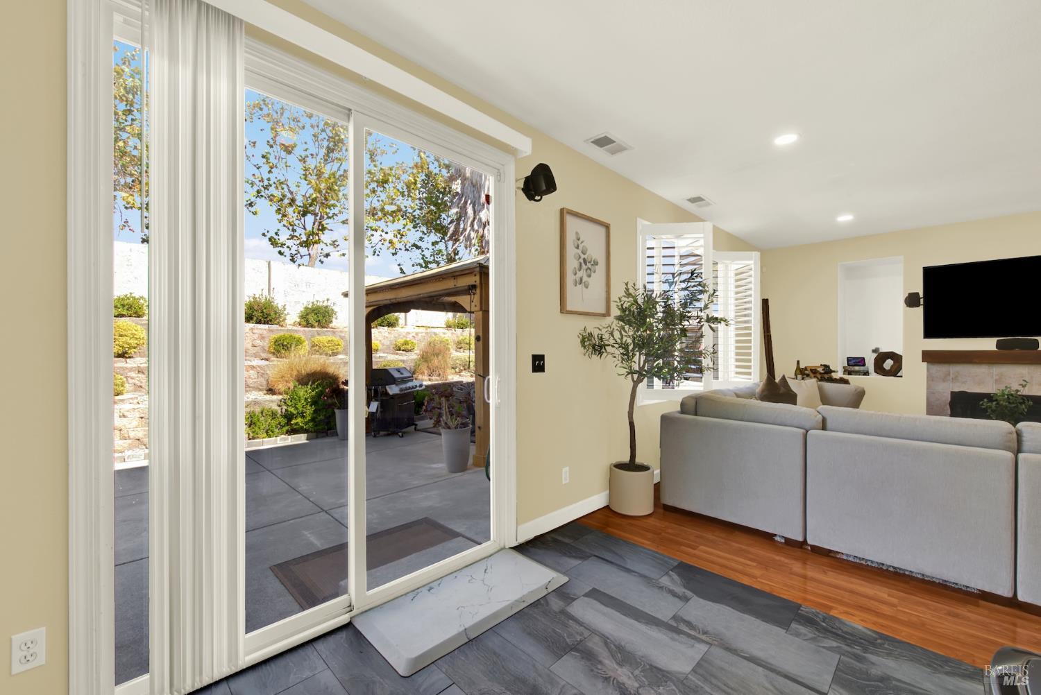 1222 Shoreline Circle Fairfield CA 94533
