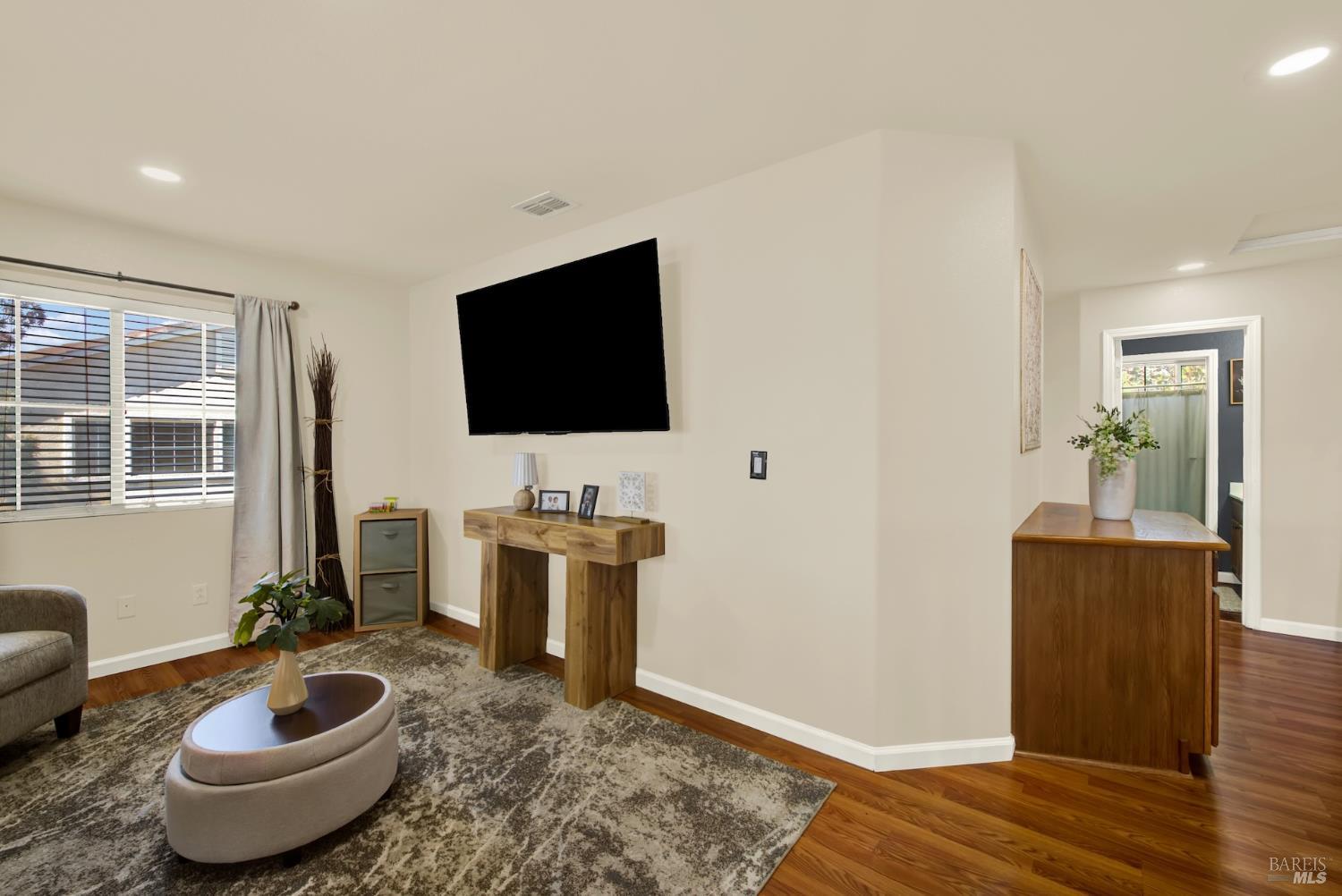 1222 Shoreline Circle Fairfield CA 94533