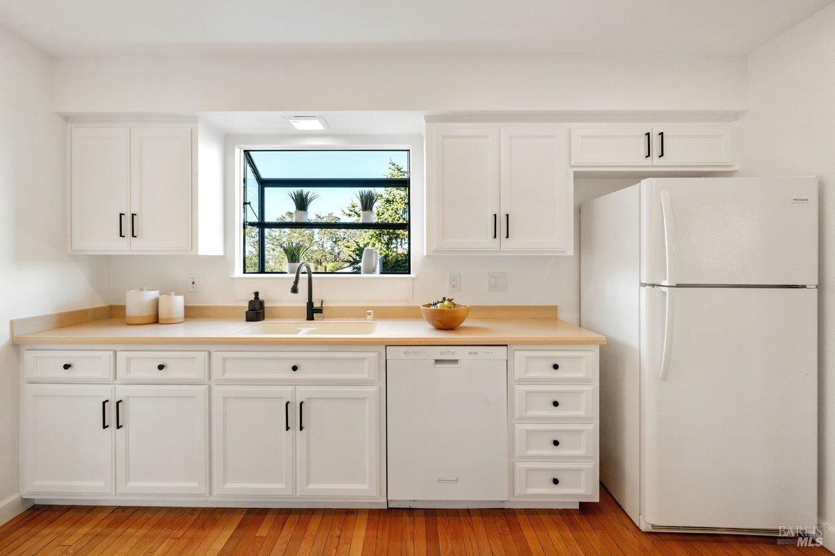 81 Drakewood Lane Novato CA 94947