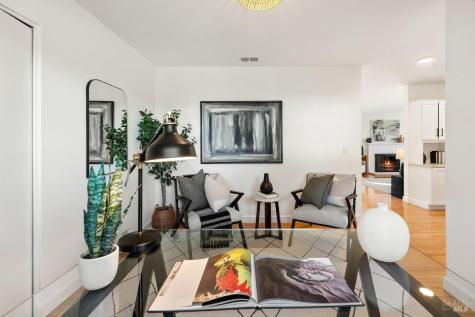 81 Drakewood Lane Novato CA 94947