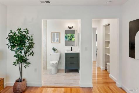81 Drakewood Lane Novato CA 94947