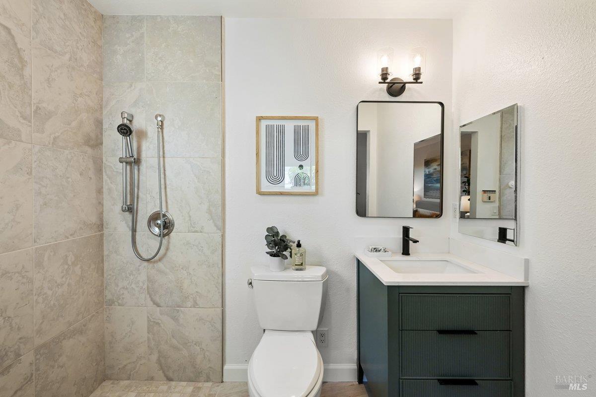 81 Drakewood Lane Novato CA 94947