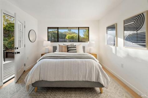 81 Drakewood Lane Novato CA 94947