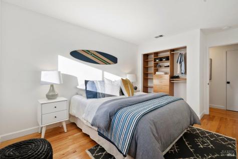 81 Drakewood Lane Novato CA 94947