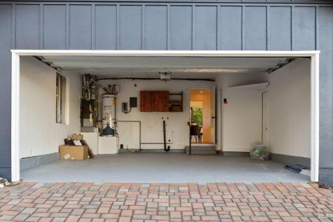 81 Drakewood Lane Novato CA 94947