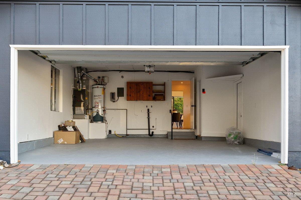 81 Drakewood Lane Novato CA 94947