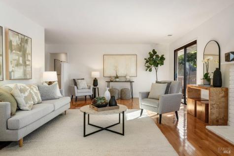 81 Drakewood Lane Novato CA 94947