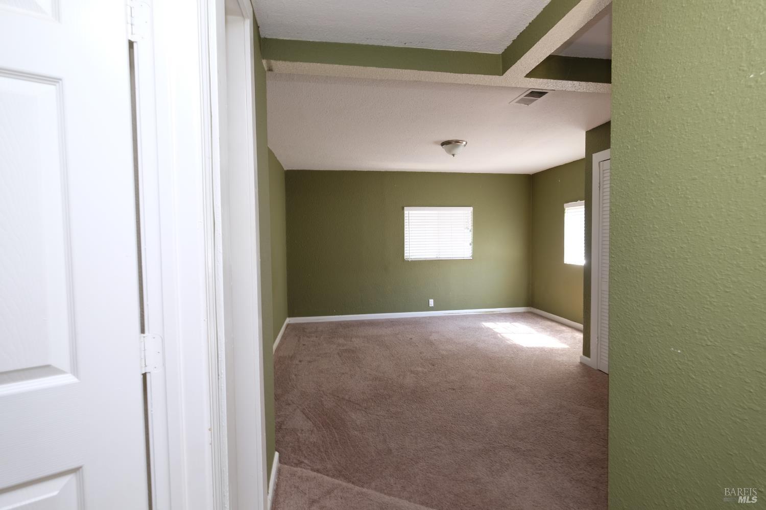 843 Benicia Road Vallejo CA 94590