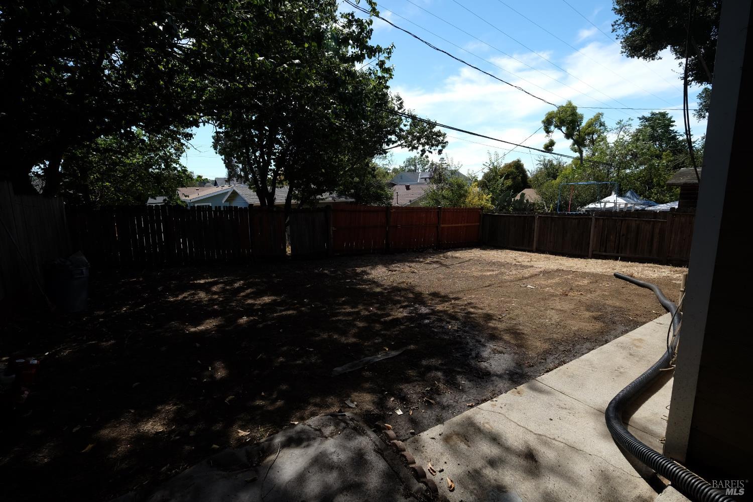 843 Benicia Road Vallejo CA 94590