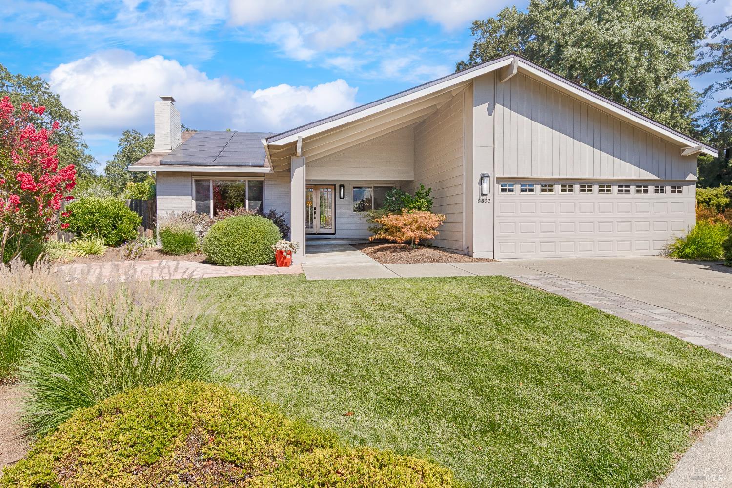 8862 Oak Trail Place Santa Rosa CA 95409