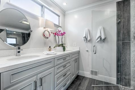 8862 Oak Trail Place Santa Rosa CA 95409