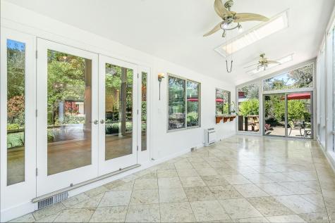 8862 Oak Trail Place Santa Rosa CA 95409