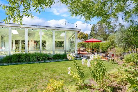 8862 Oak Trail Place Santa Rosa CA 95409