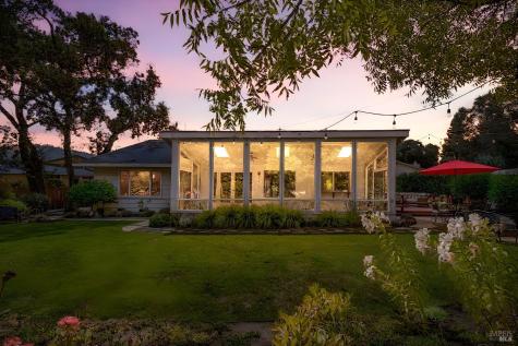 8862 Oak Trail Place Santa Rosa CA 95409