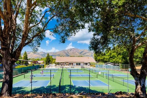 8862 Oak Trail Place Santa Rosa CA 95409