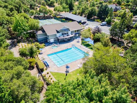 8862 Oak Trail Place Santa Rosa CA 95409
