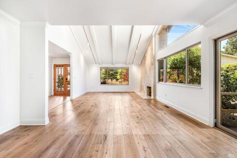 8862 Oak Trail Place Santa Rosa CA 95409