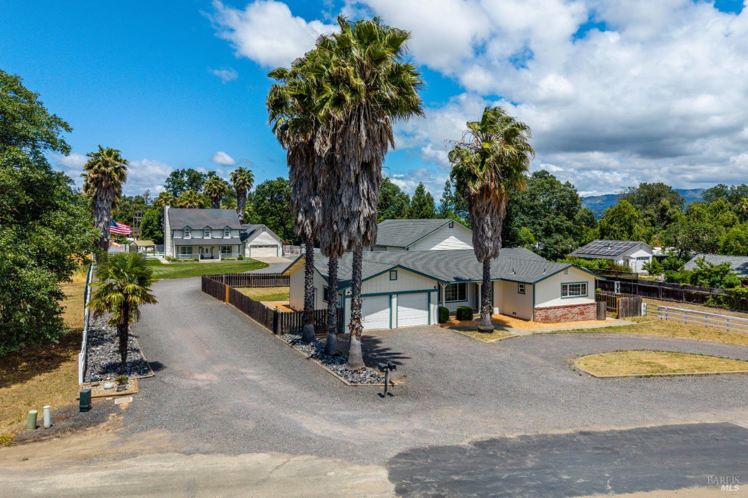 160 Gobalet Lane Ukiah CA 95482