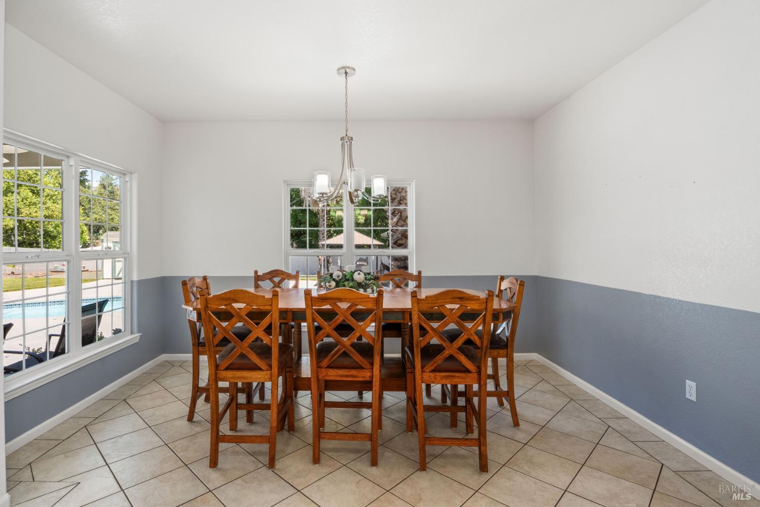 160 Gobalet Lane Ukiah CA 95482