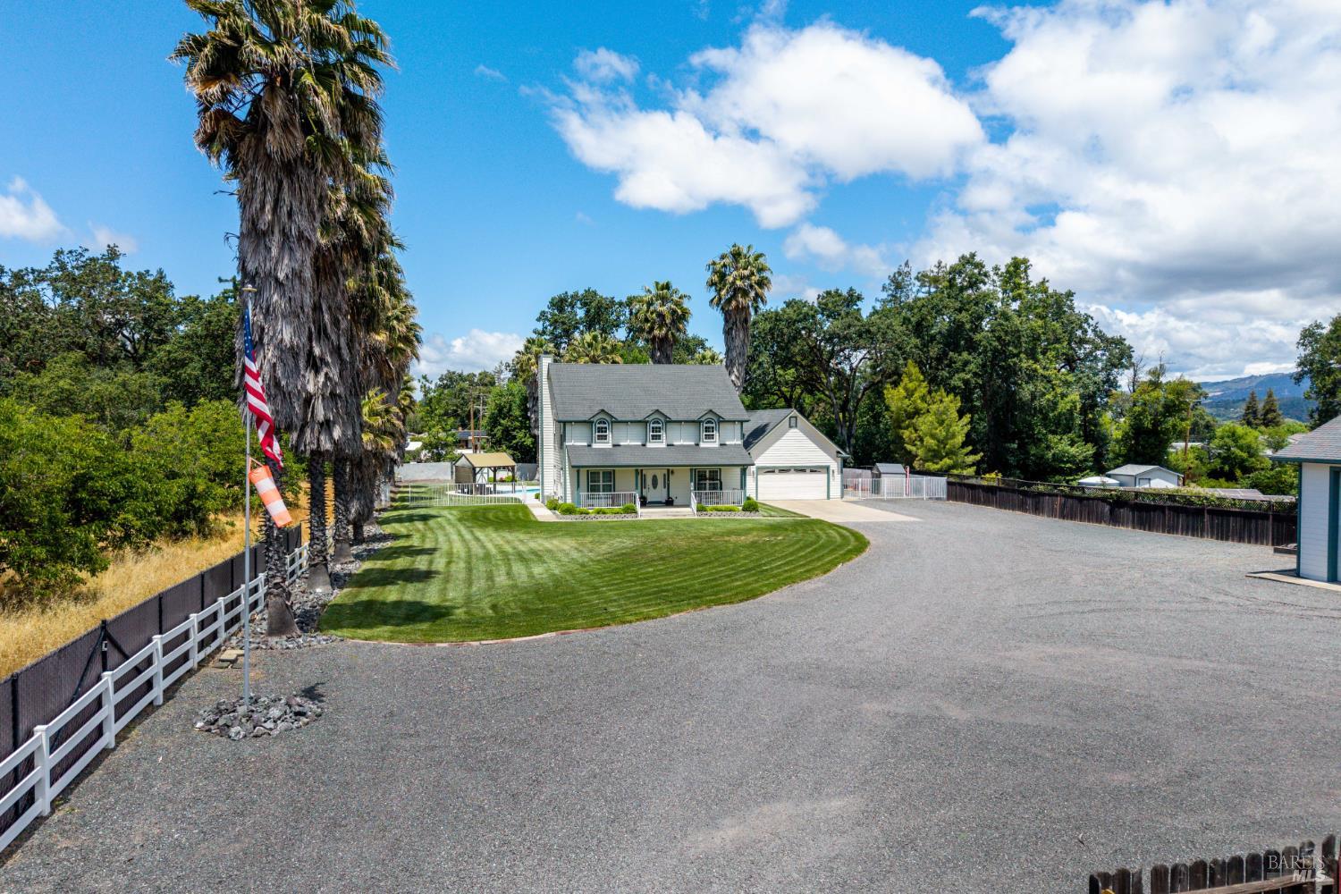 160 Gobalet Lane Ukiah CA 95482
