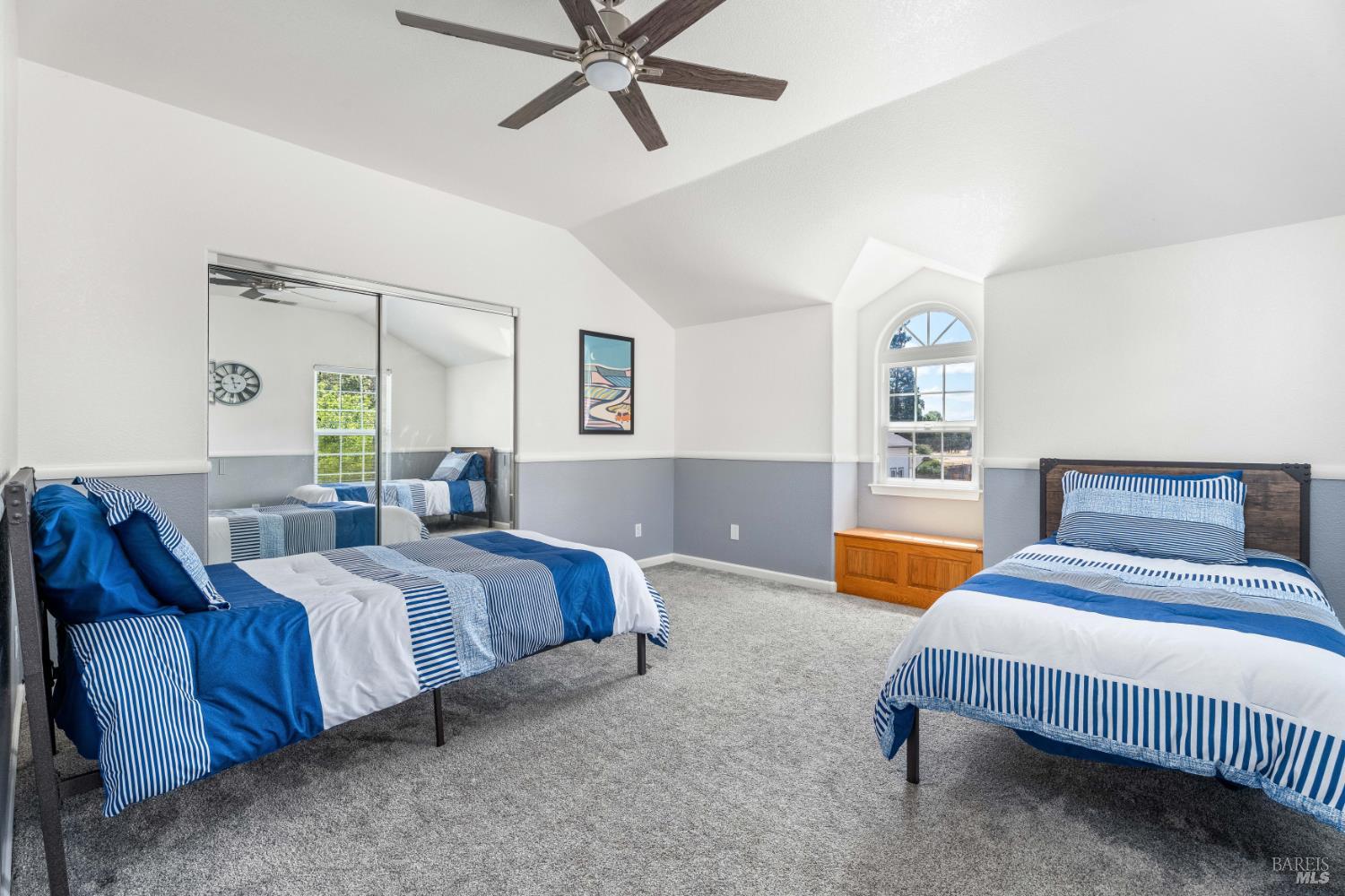 160 Gobalet Lane Ukiah CA 95482