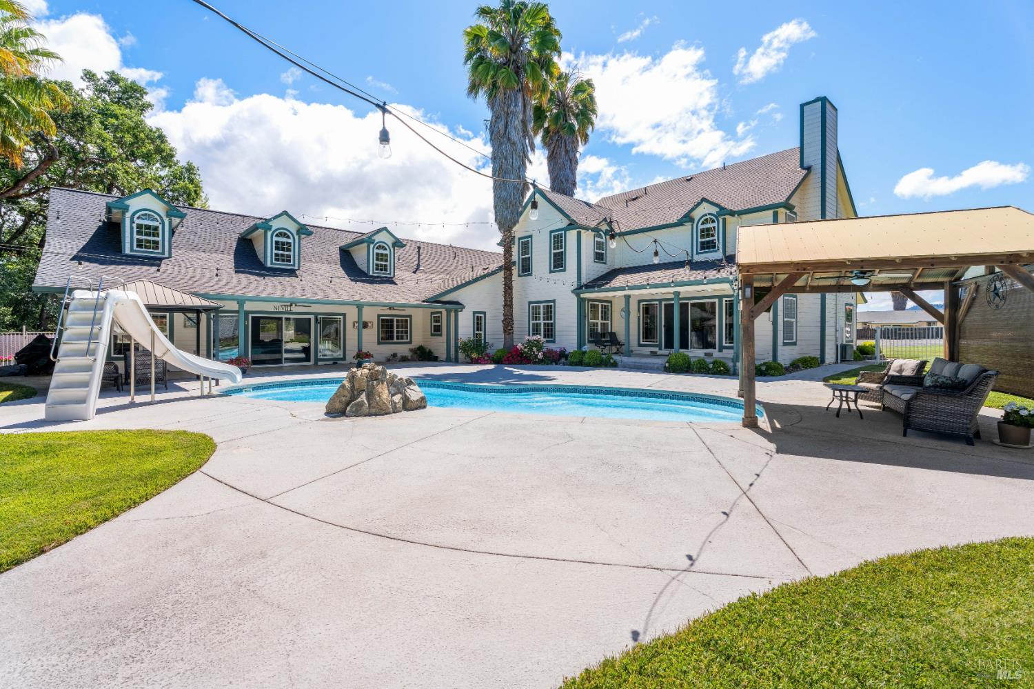 160 Gobalet Lane Ukiah CA 95482