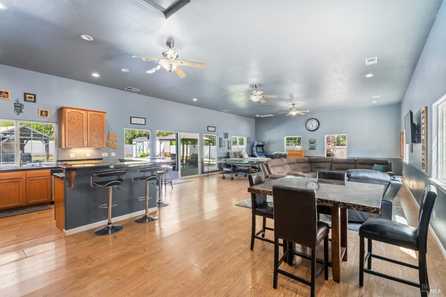 160 Gobalet Lane Ukiah CA 95482