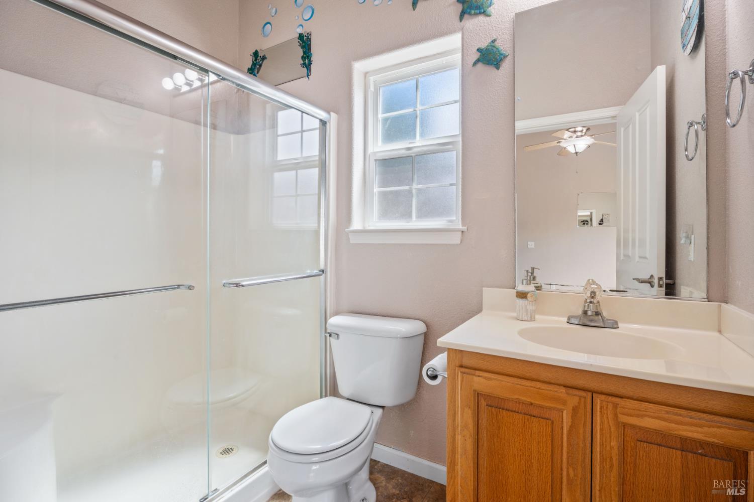 160 Gobalet Lane Ukiah CA 95482