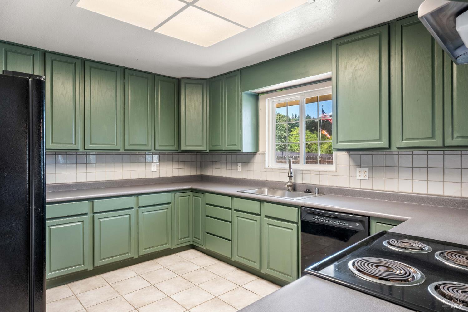 160 Gobalet Lane Ukiah CA 95482