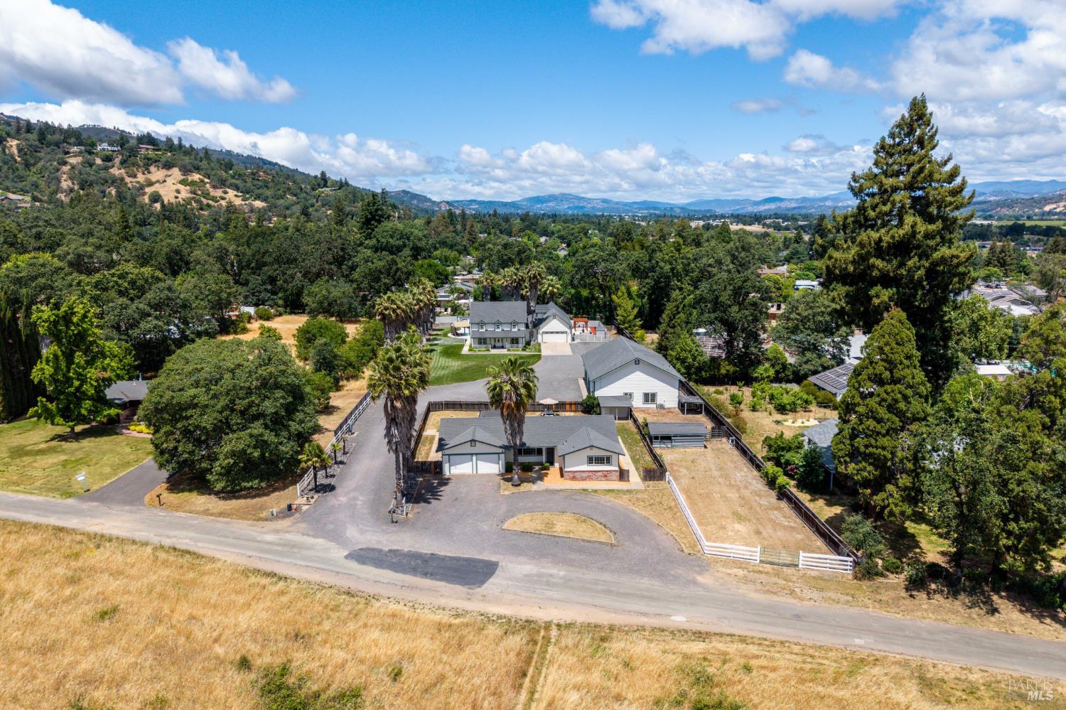 160 Gobalet Lane Ukiah CA 95482