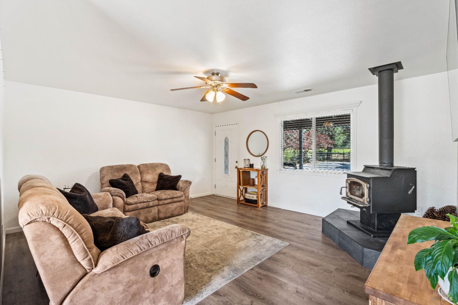 1681 Oak Grove Drive Redwood Valley CA 95470