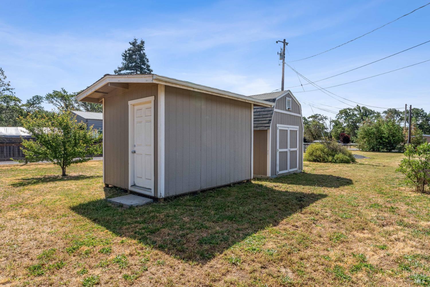 1681 Oak Grove Drive Redwood Valley CA 95470