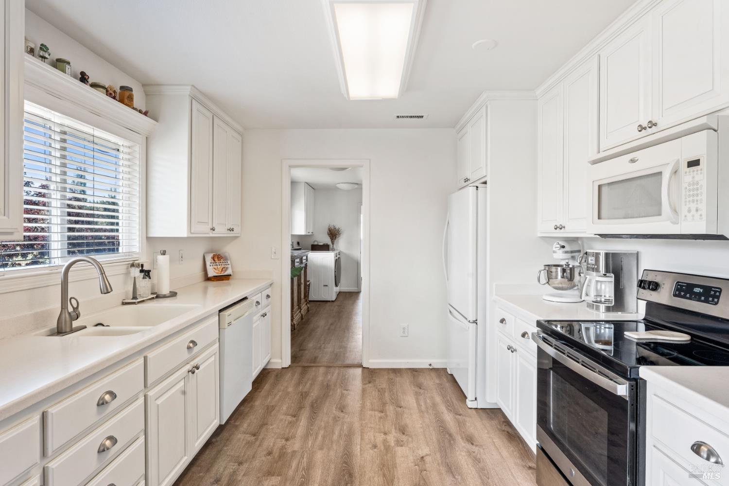 1681 Oak Grove Drive Redwood Valley CA 95470