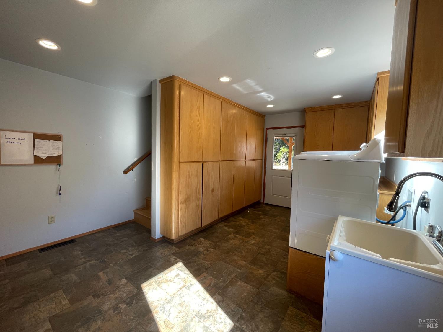 18801 Lahmon Lane Fort Bragg CA 95437