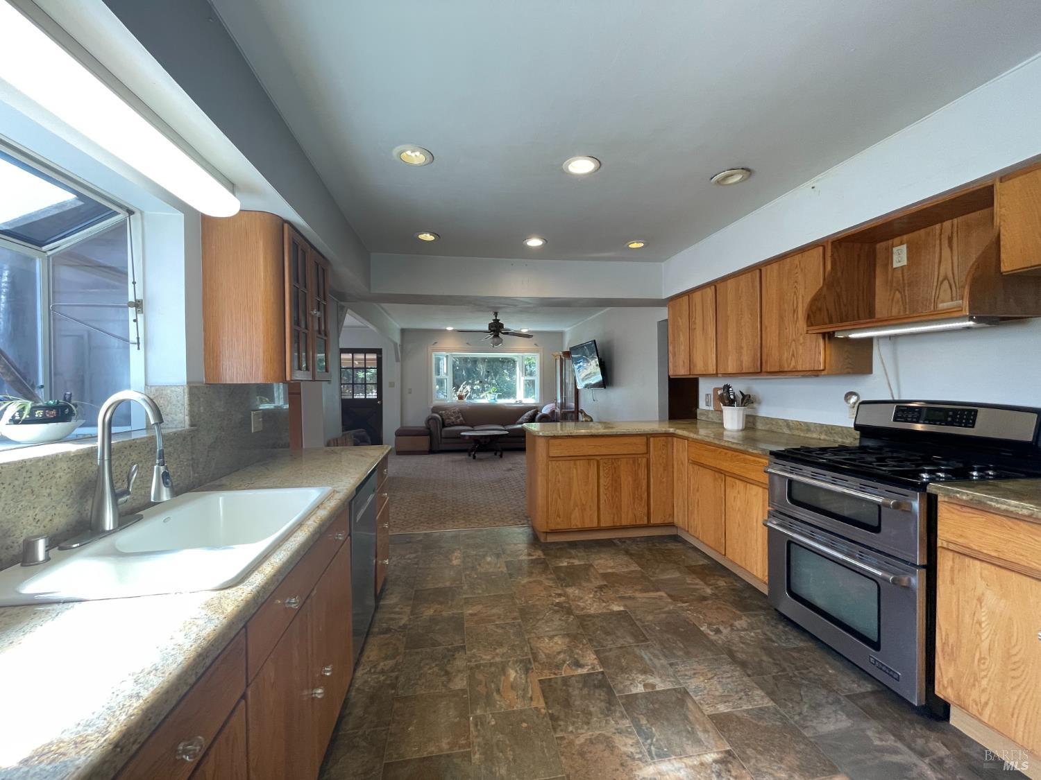 18801 Lahmon Lane Fort Bragg CA 95437