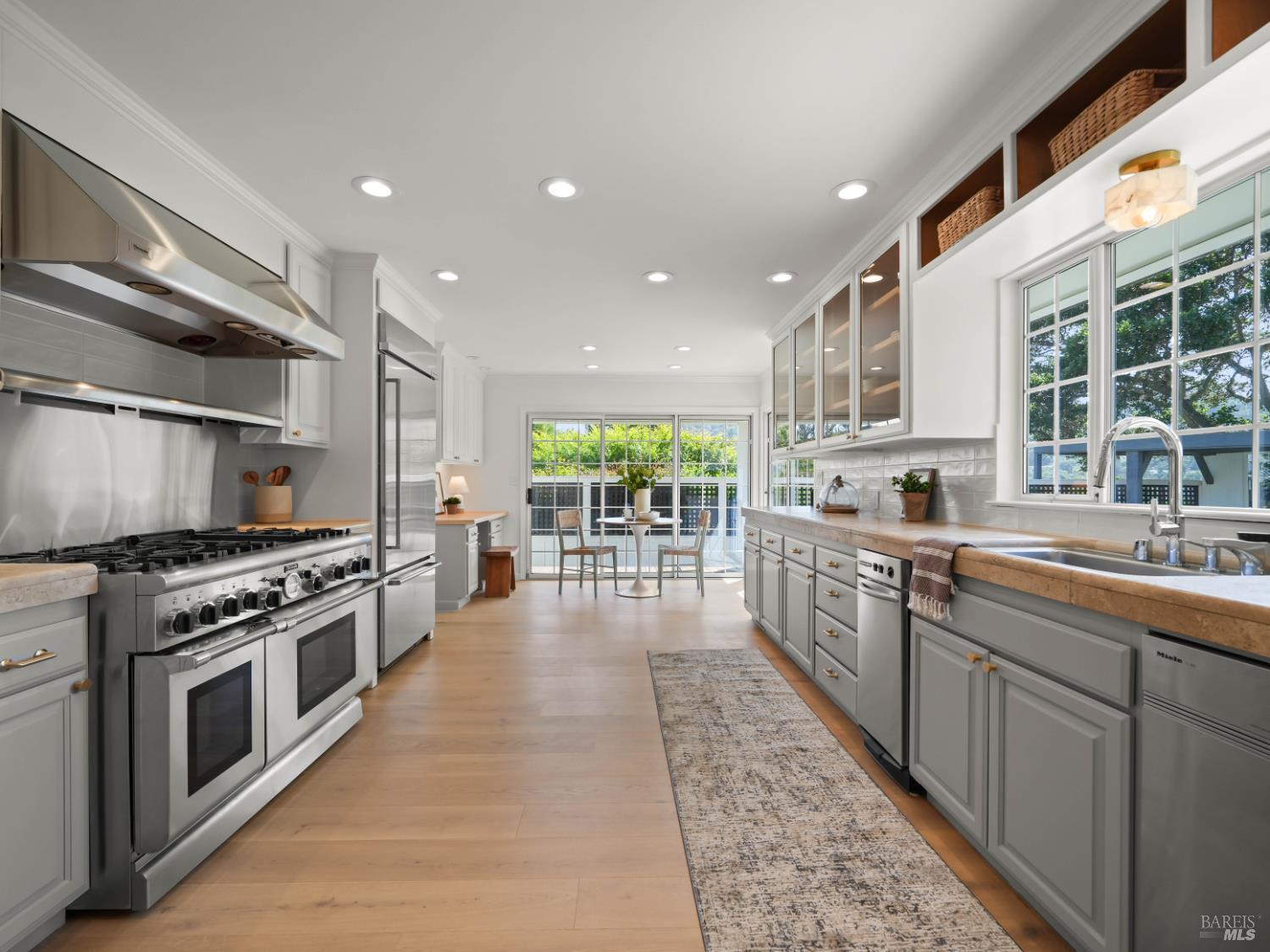 148 Dominican Drive San Rafael CA 94901