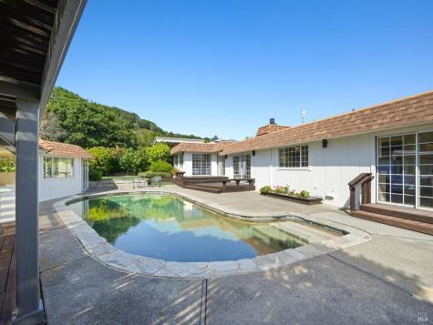 148 Dominican Drive San Rafael CA 94901