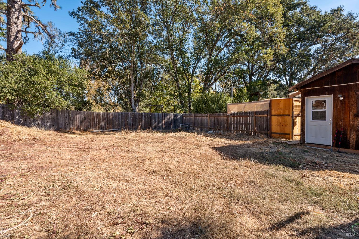556 Virginia Circle Redwood Valley CA 95470