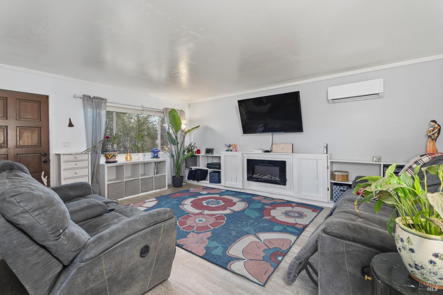 556 Virginia Circle Redwood Valley CA 95470