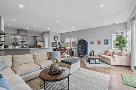 1480 Longship Lane Santa Rosa CA 95401