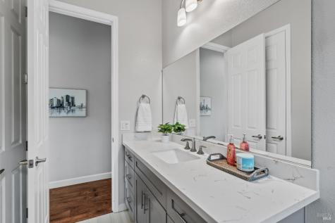 1480 Longship Lane Santa Rosa CA 95401