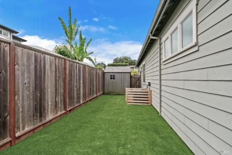 1480 Longship Lane Santa Rosa CA 95401
